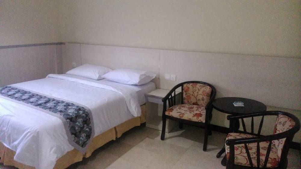 Collection O 625 Hotel Golden Gate Batam Экстерьер фото